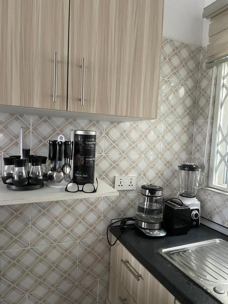 Newly built house in Accra photo 3