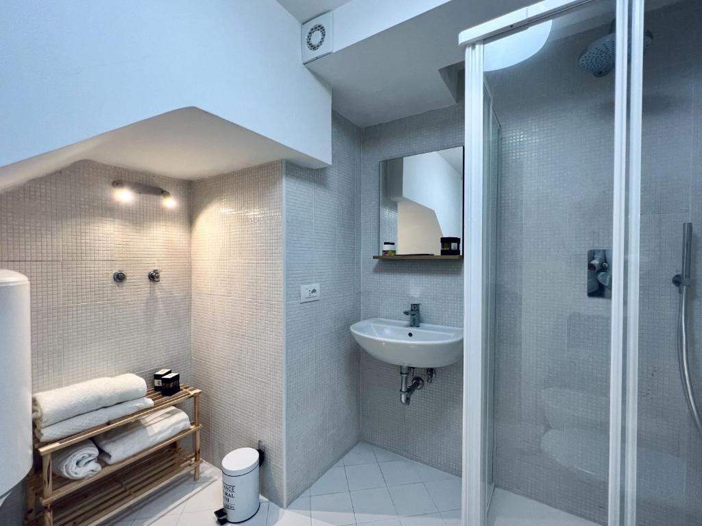 YourHome - Grecale Apartment - Tap to explore photos