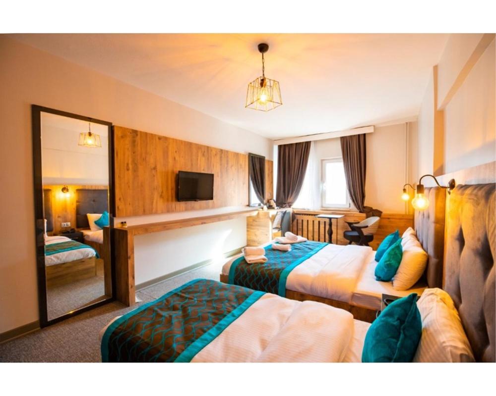 OTEL374 photo 2