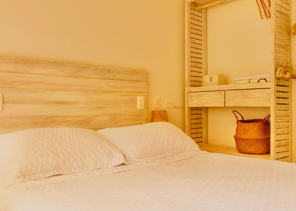 Petite Suite Juquehy - A 2 quadras do Mar - Pequena mas completa - Ar condicionado - Frigobar -TV smart tela plana - Serviço de Praia - Roupa de cama e banho luxo - Zero mofo - Wi Fi - Tudo novo ! photo 4