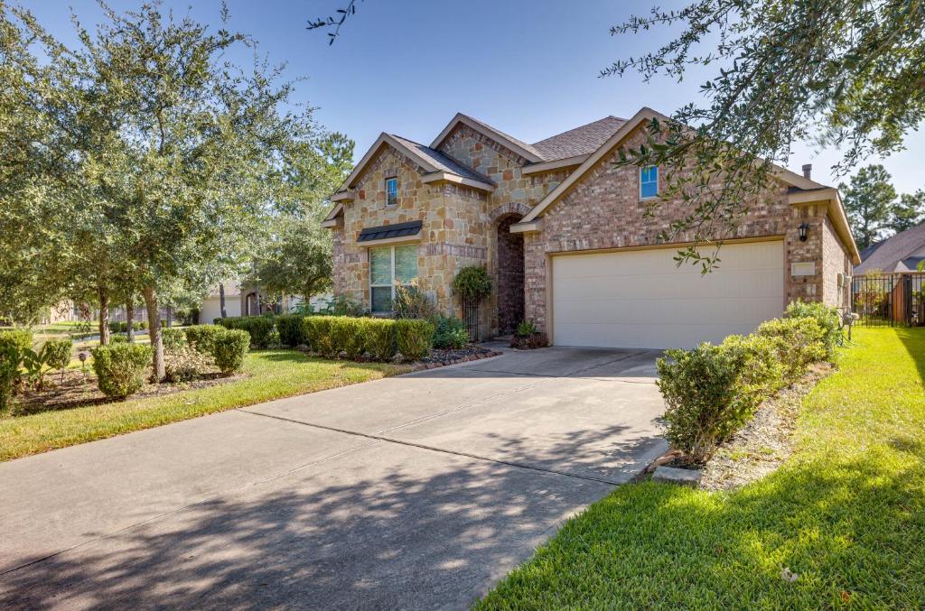 Spacious Spring Vacation Rental with Pool Access! photo 2