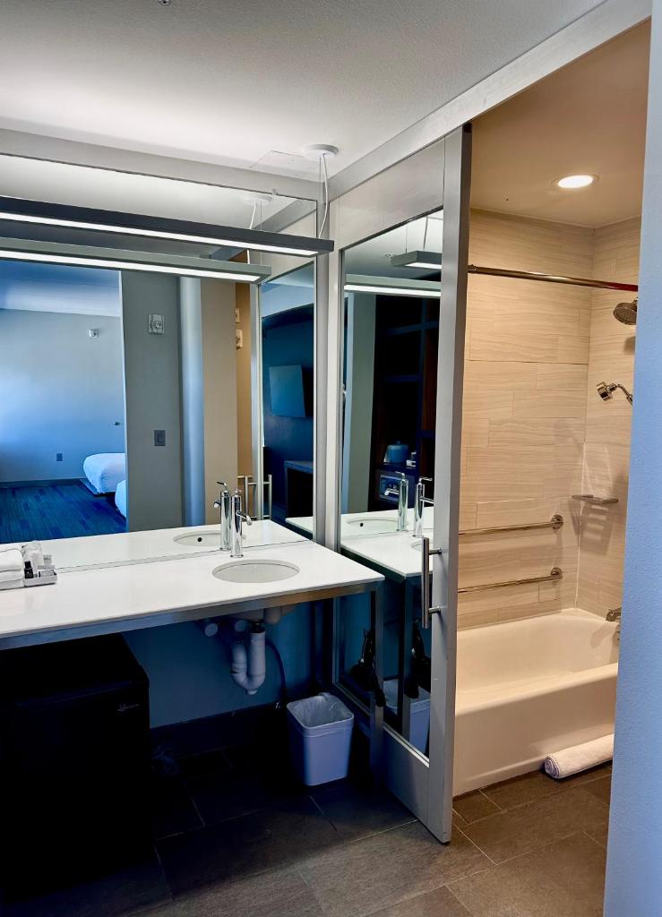 Aloft Austin Northwest photo 2
