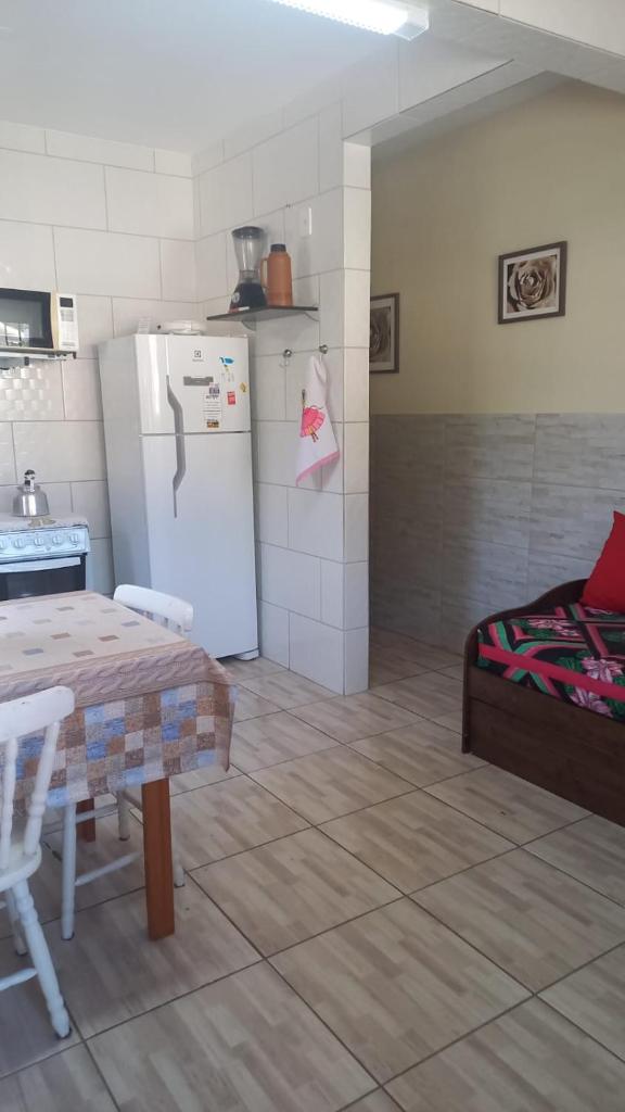 Residencial Lena a 300 metros da praia photo 3