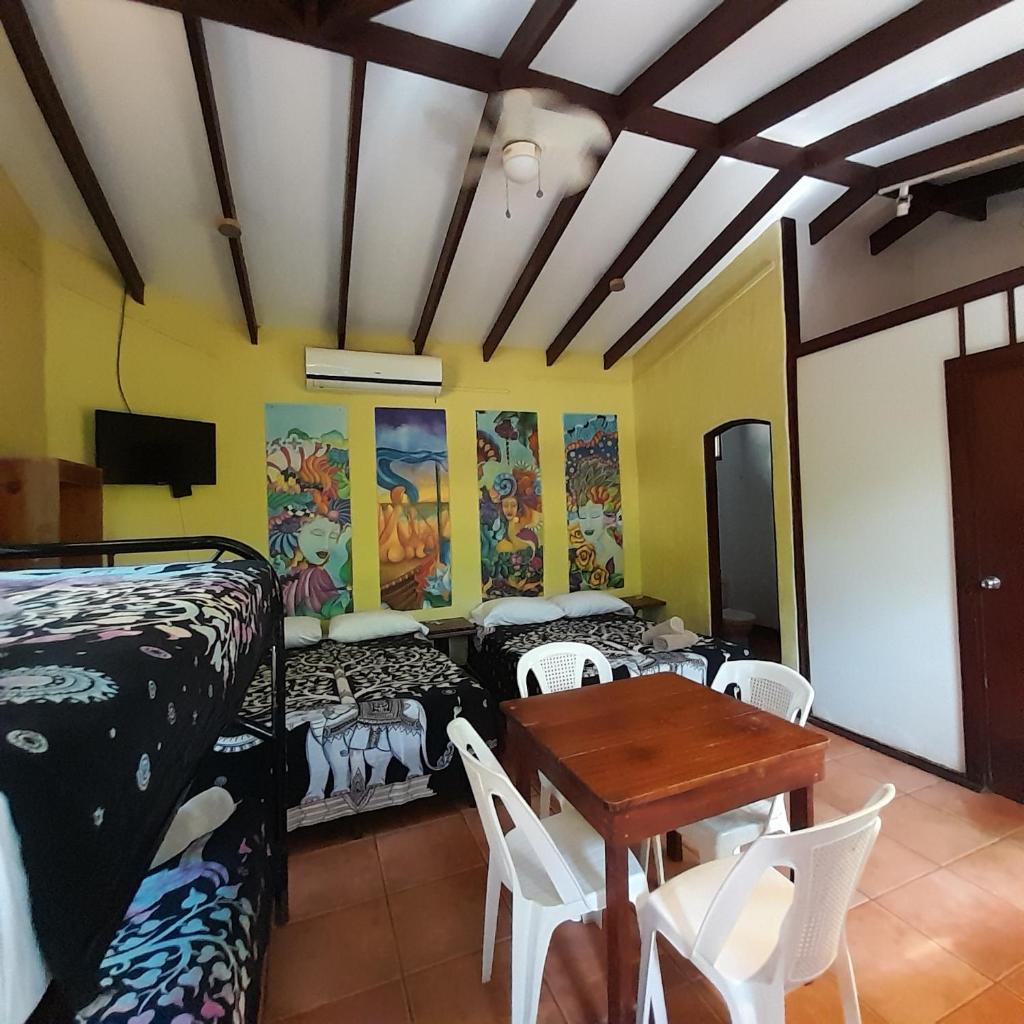 Hotel Cabinas La Playa photo 3