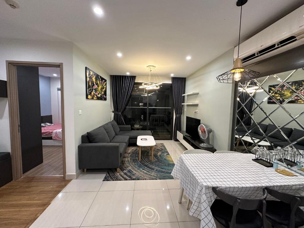 Căn hộ 2pn đầy đủ tiện nghi-Vinhomes Grand Park Quận 9
