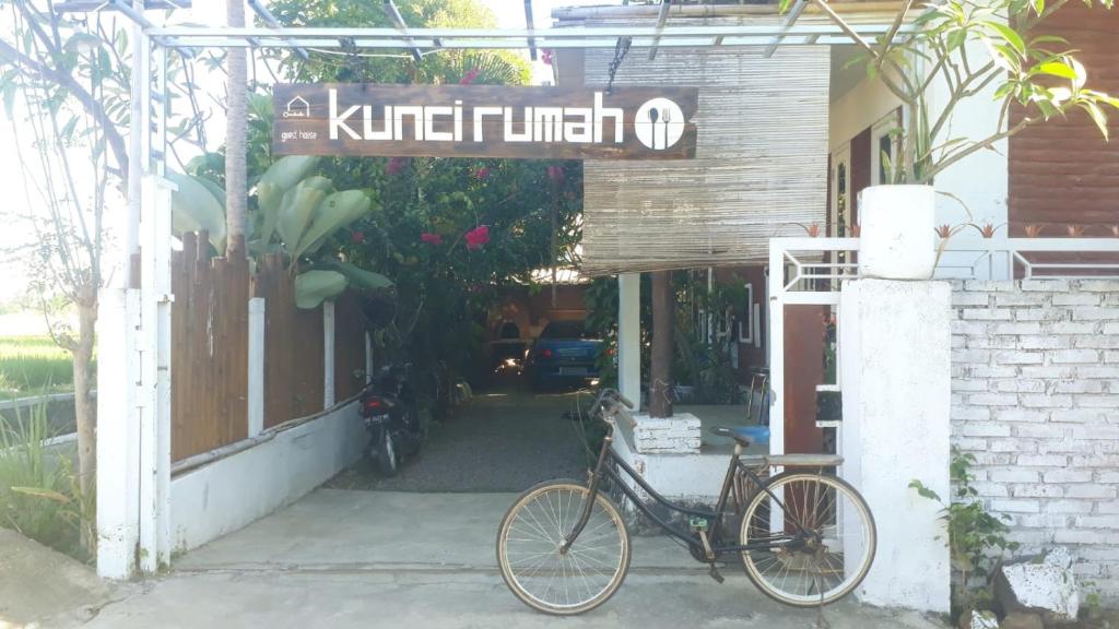 kunci rumah