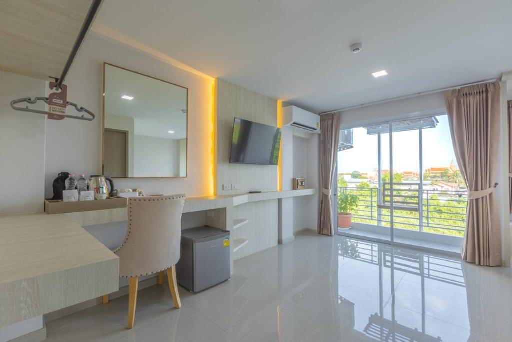 Sananwan Hometel photo 4