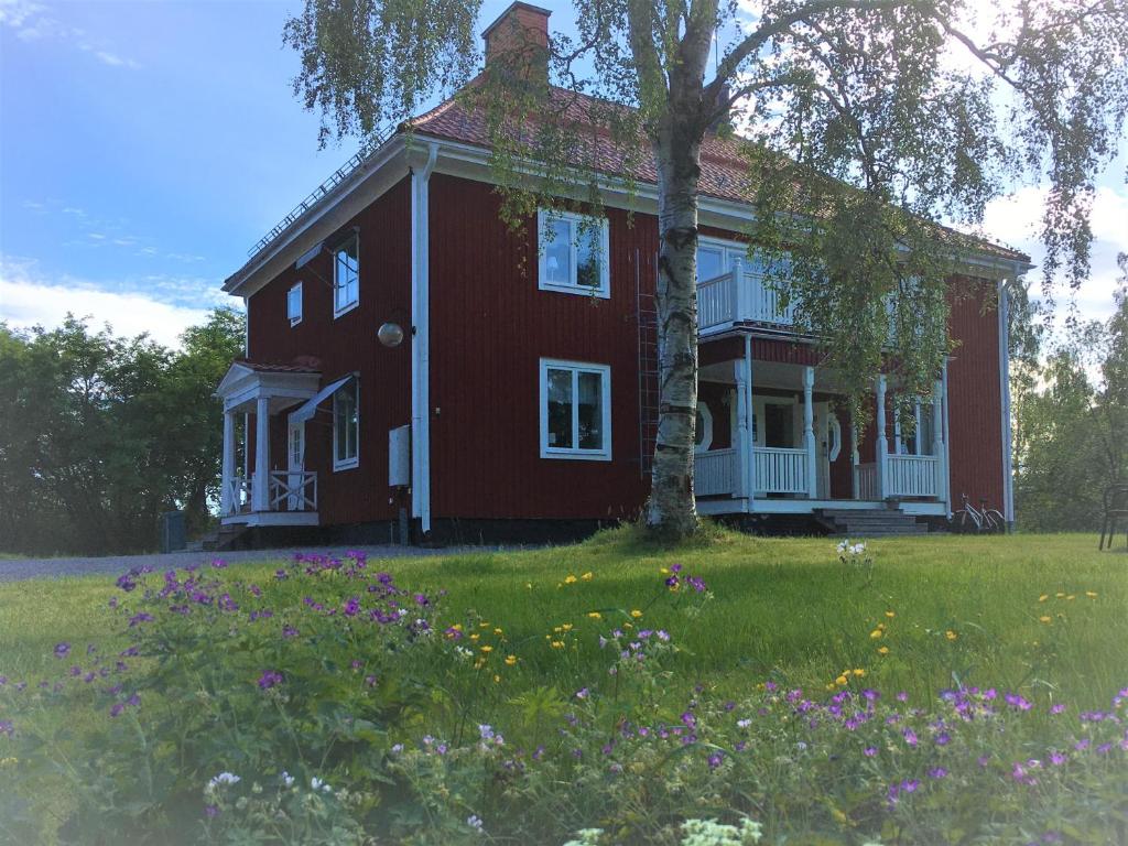 Jokkmokks Vandrarhem Åsgård, Kiruna