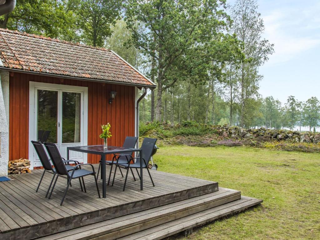 Chalet Ängsjömåla - B photo 1
