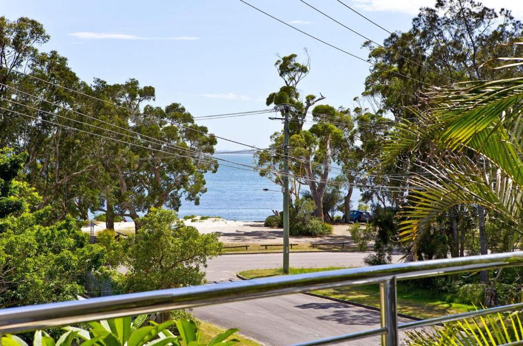 Beachside Haven - Your Perfect Oasis Home photo 1