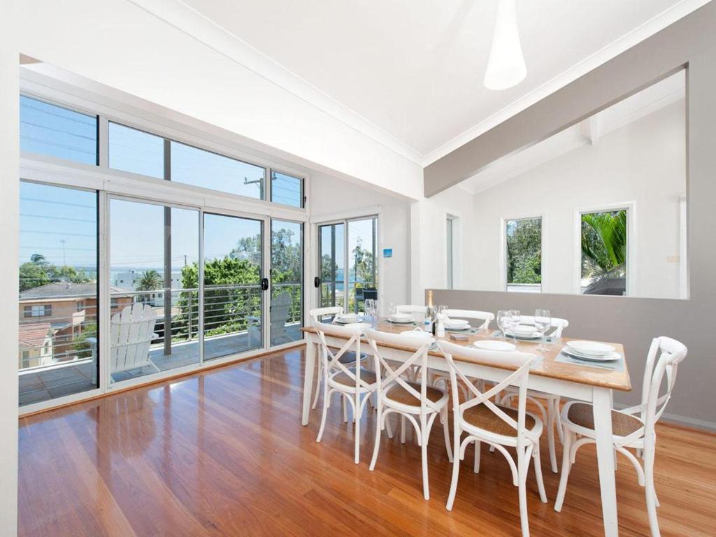 Beachside Haven - Your Perfect Oasis Home photo 4