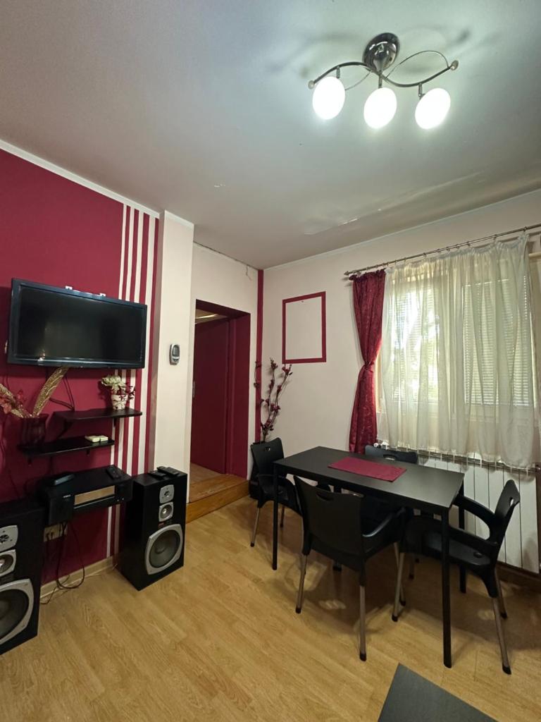 V&V Apartments photo 2