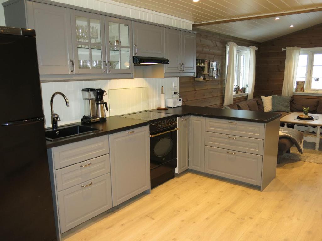 Chalet Fjellkos - SOW146 by Interhome photo 2