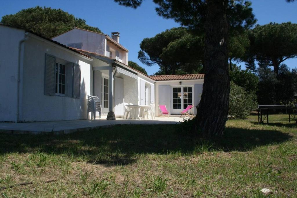 Grande maison à Chaucre à 500 m de la plage photo 3