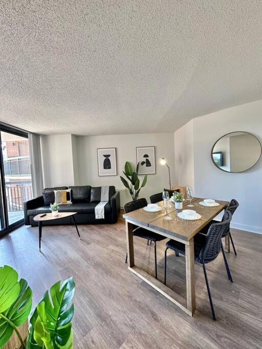 Incredible Apartment with Rooftop in Pentagon City photo 3
