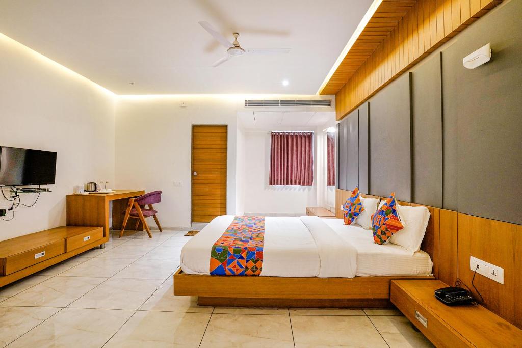FabHotel Prime Blue Moon photo 4