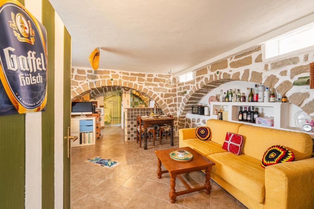 La Cantina
