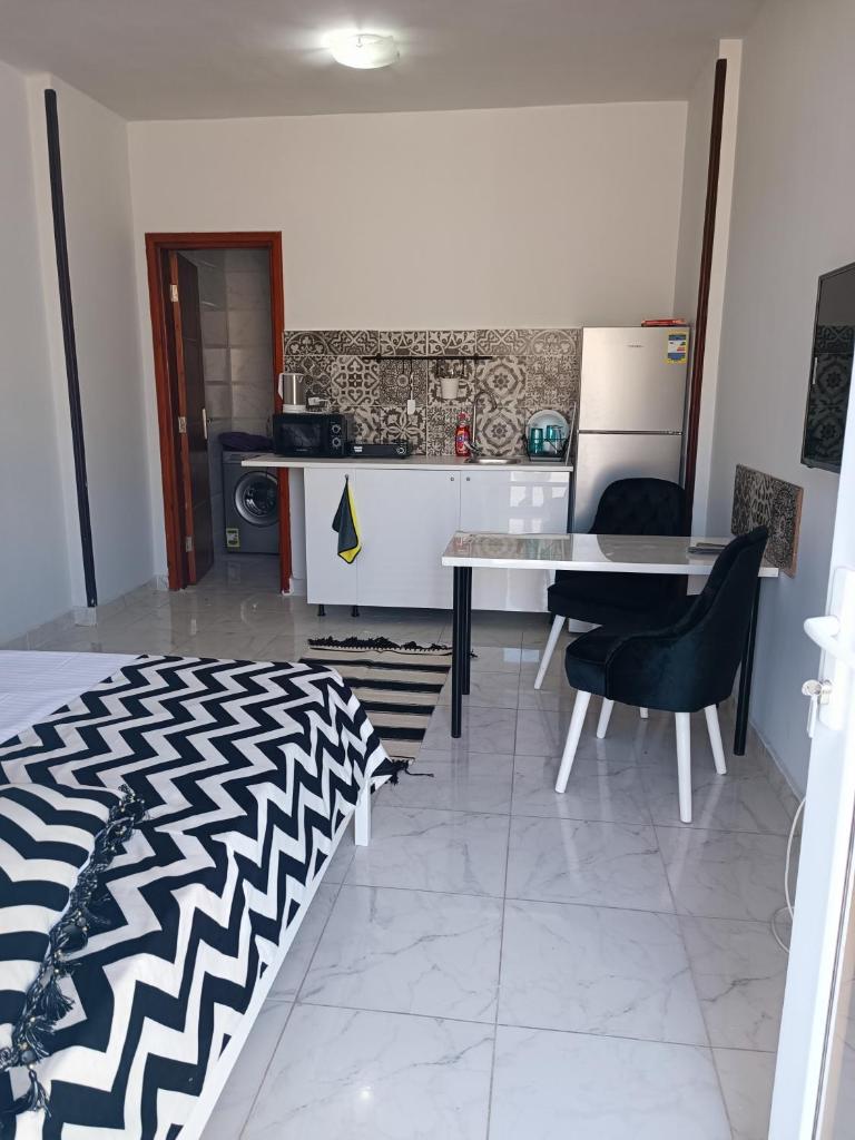 Studio beside El Gouna with good kite spot in 500 m - Tap to explore photos