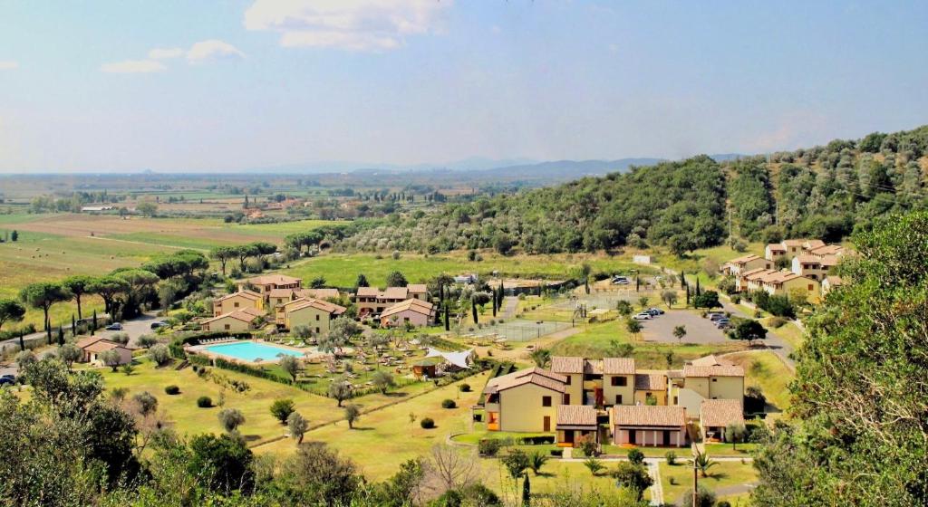 ISA-Apartments 4 beds, first floor with private outdoor area, in Residence with swimming-pool photo 1