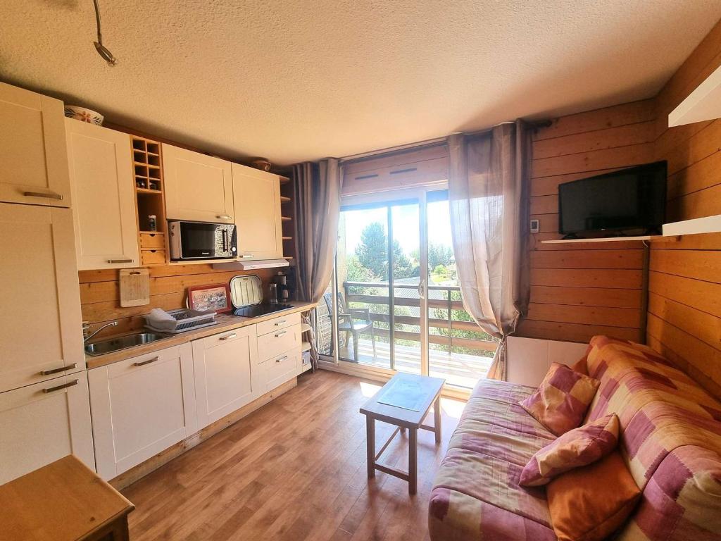 Studio Saint-Michel-de-Chaillol, 1 pièce, 6 personnes - FR-1-393-66