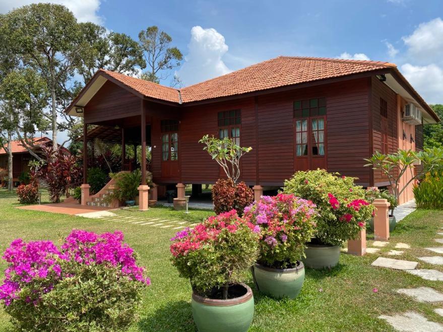 Rimba Alor Orchard Villas Villa Rimba photo 1