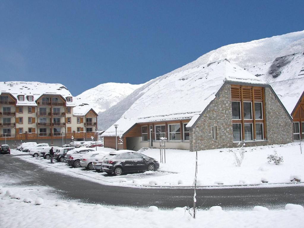 Well-kept apartment in a mountain village with thermal baths photo 4