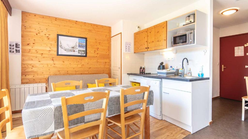 V du Bachat B02 - Appt grande terrasse 6 pers photo 3