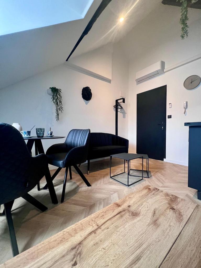 Casa Margery - 8 Charmants Appartements - Hyper Centre Brive photo 4