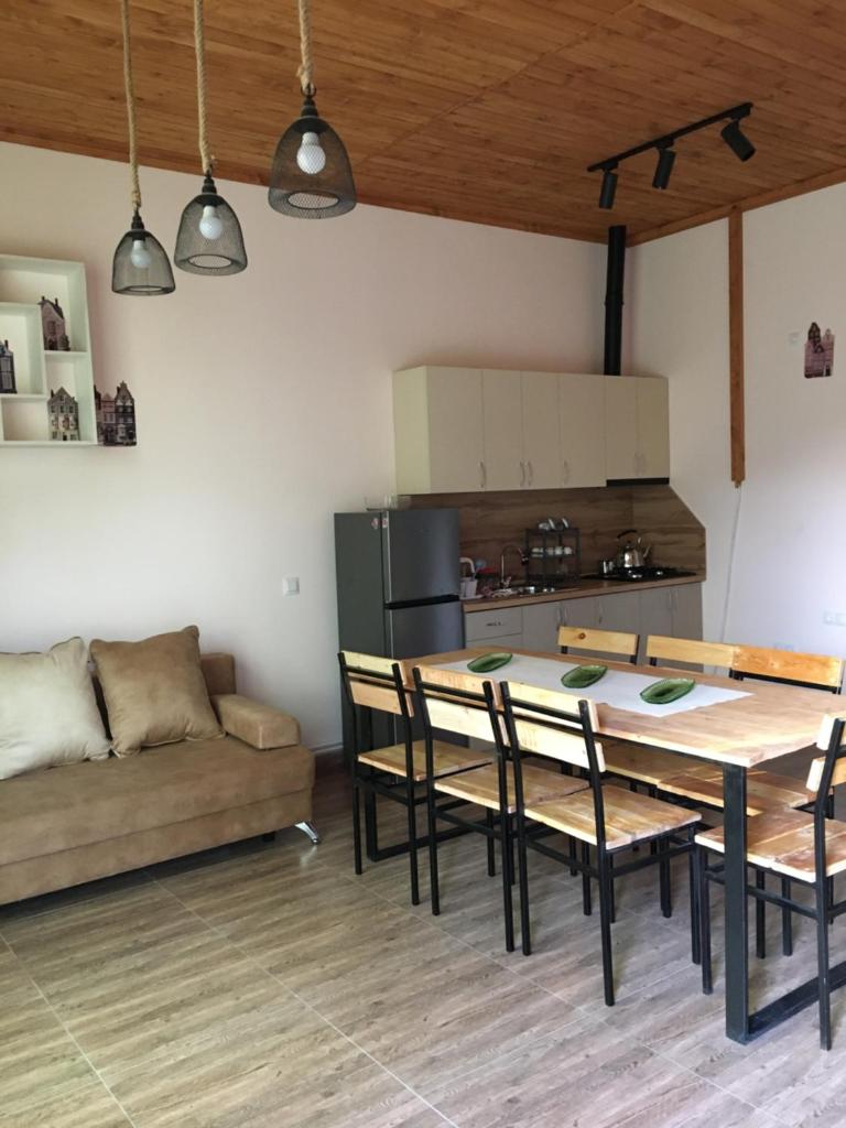 Hasy tun Guest House in GARNI 2 photo 2