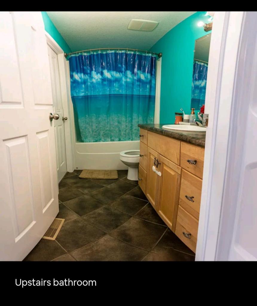 Entire home - 4 bedrooms Pink door-ed wonder photo 1