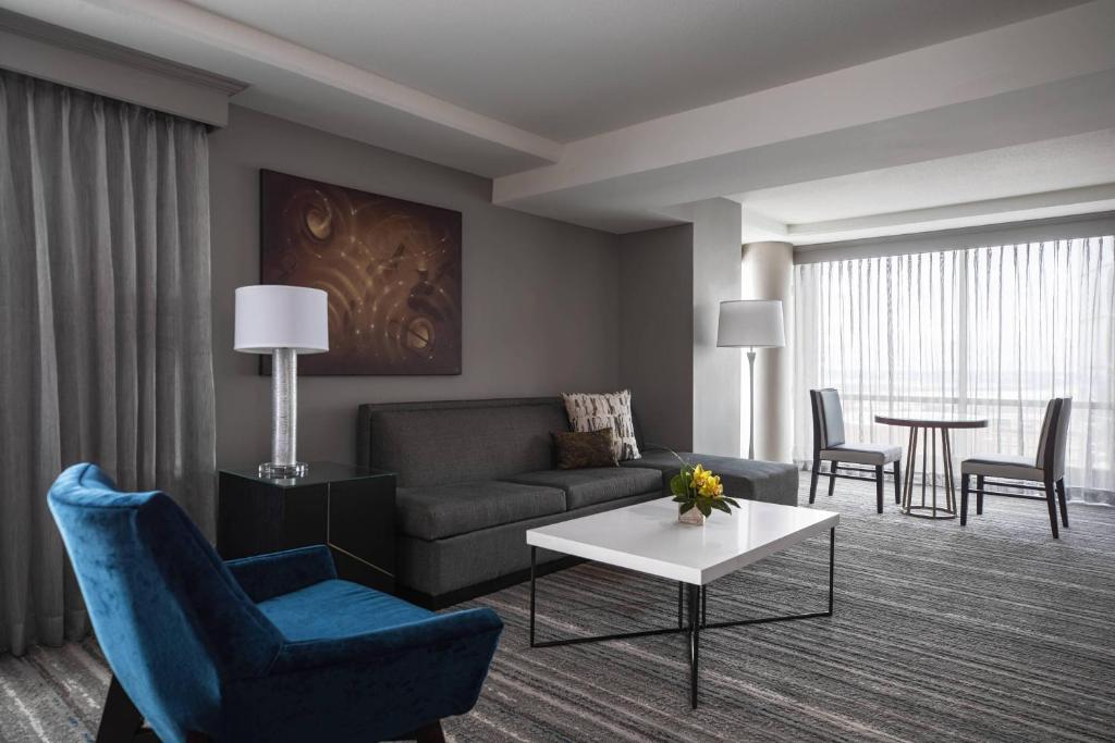 Kansas City Marriott Downtown image