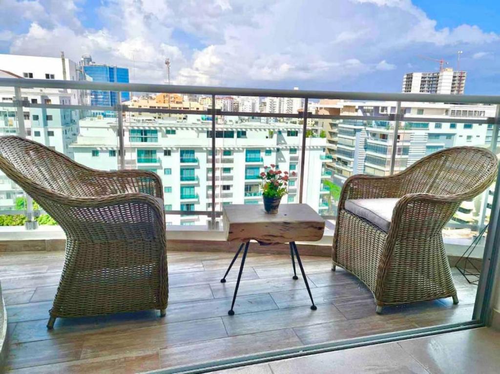Stylish Centric Apt great View photo 3