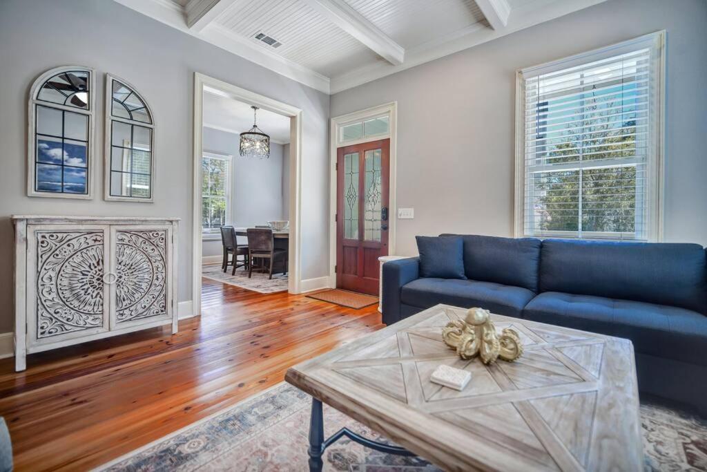 Bluffton Village Home-4BR Heart of Old Town Luxury photo 3