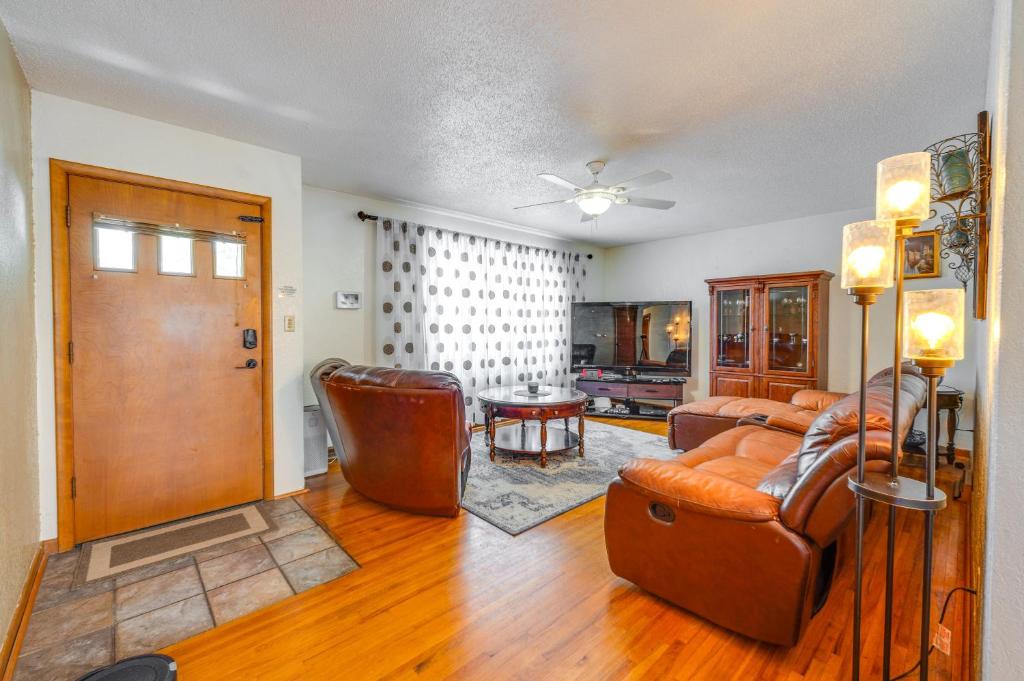 Pet-Friendly Waterloo Abode with Deck! photo 2