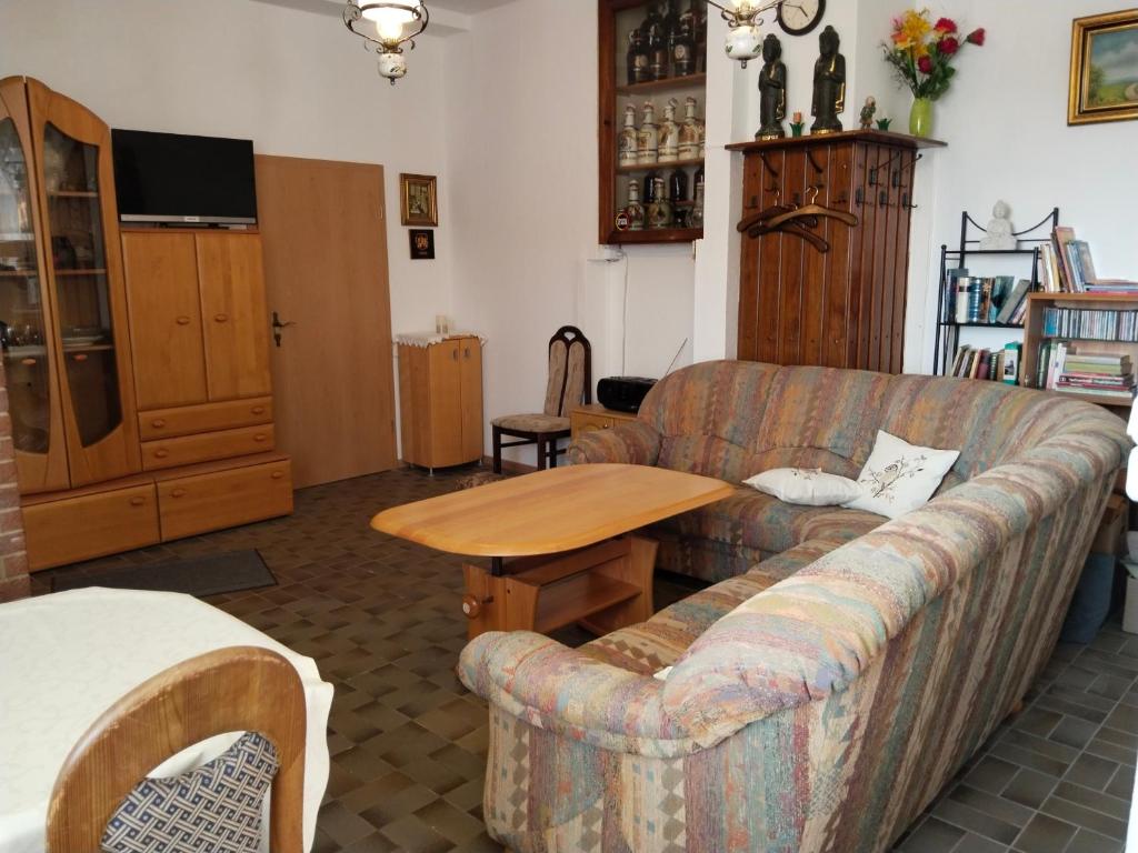 Ferien-u. Monteurwohnung ganze Unterkunft in Schieder- Schwalenberg photo 2