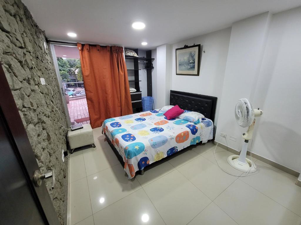 Espectacular y amplio apartamento amoblado photo 4