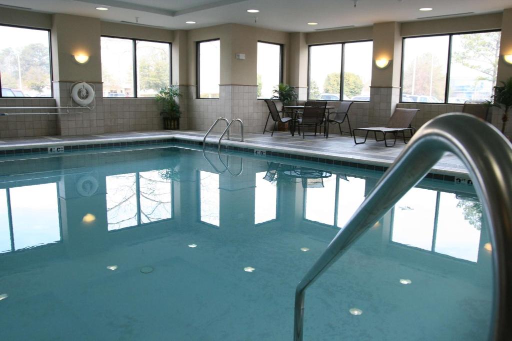 Hampton Inn & Suites Norfolk-Airport photo 4