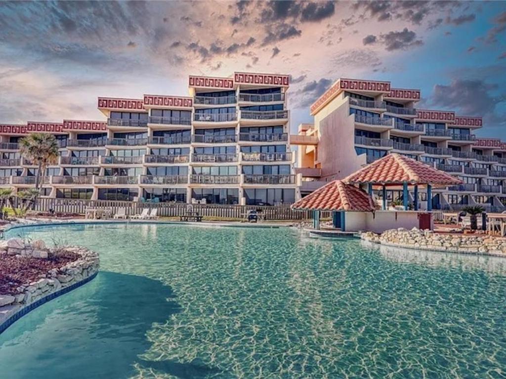Mayan Princess 101 Beachfront Resort photo 1