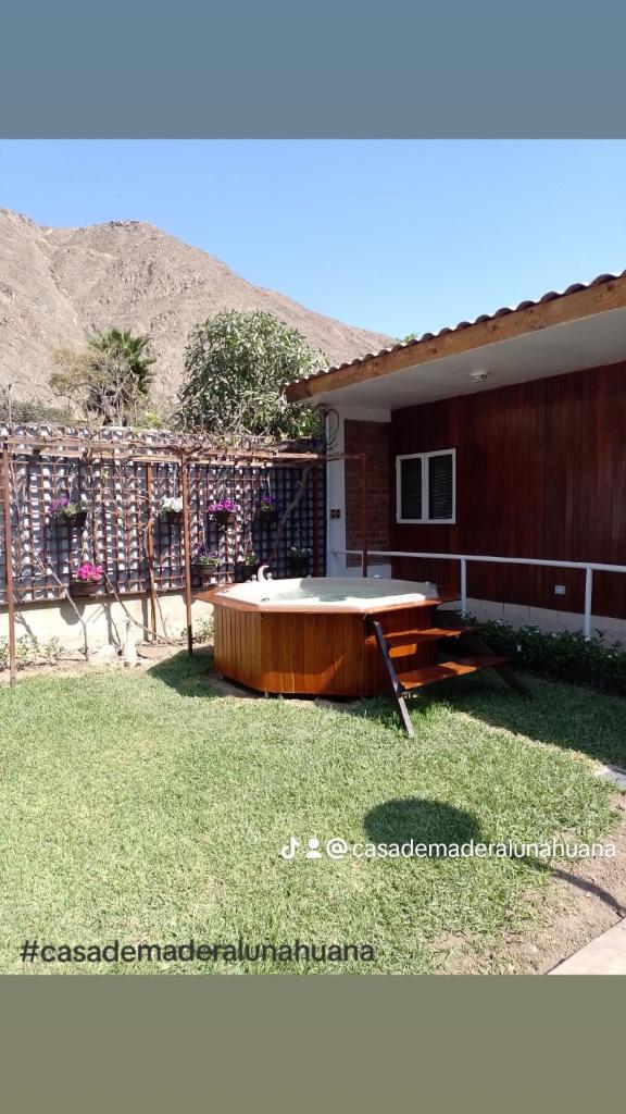 Exclusiva Casa de madera Lunahuana