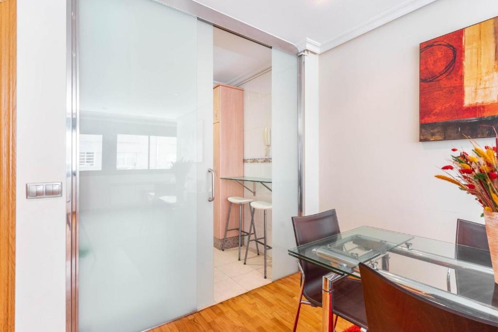 Apartamento con garaje photo 1