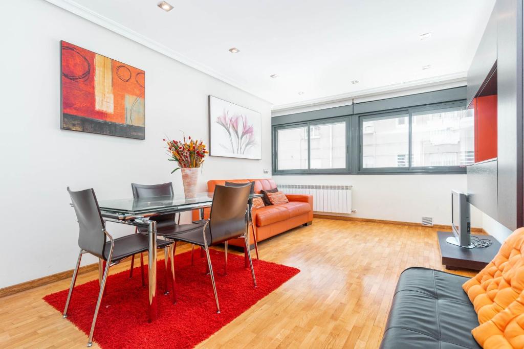 Apartamento con garaje
