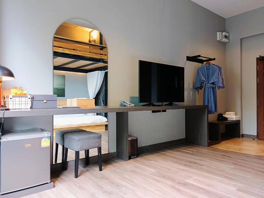 233Poshtel photo 4