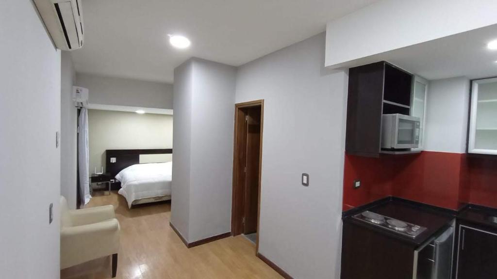 suite mitre