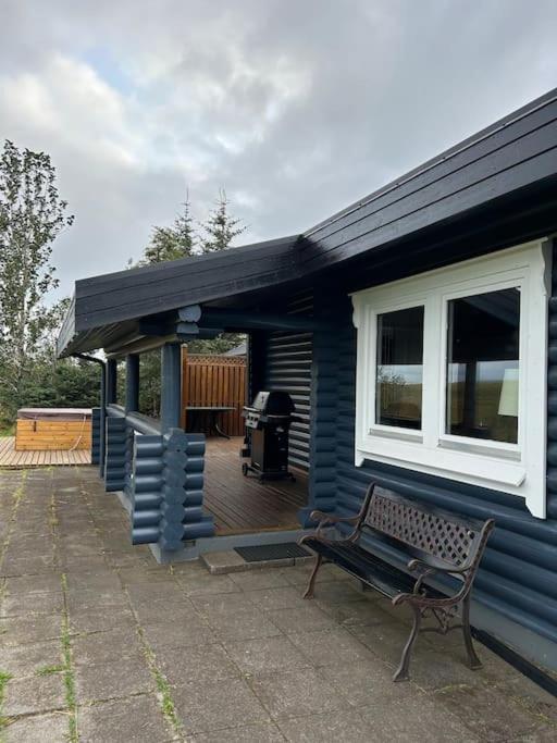Luxury cottage located in the Golden Circle, mountain view! photo 2