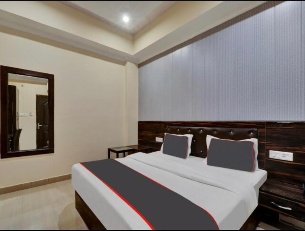 CORAL TREE INN photo 3