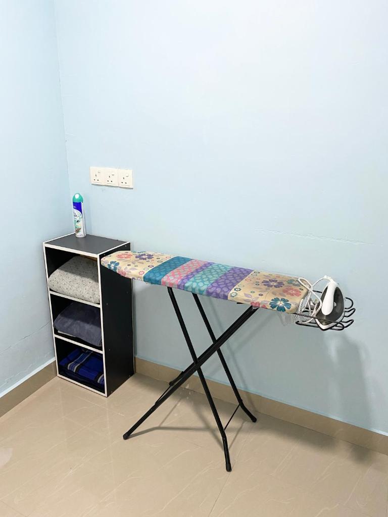 Baiduri Homestay - Tap to explore photos