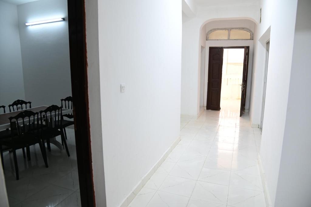 New Furnished Apartment photo 4