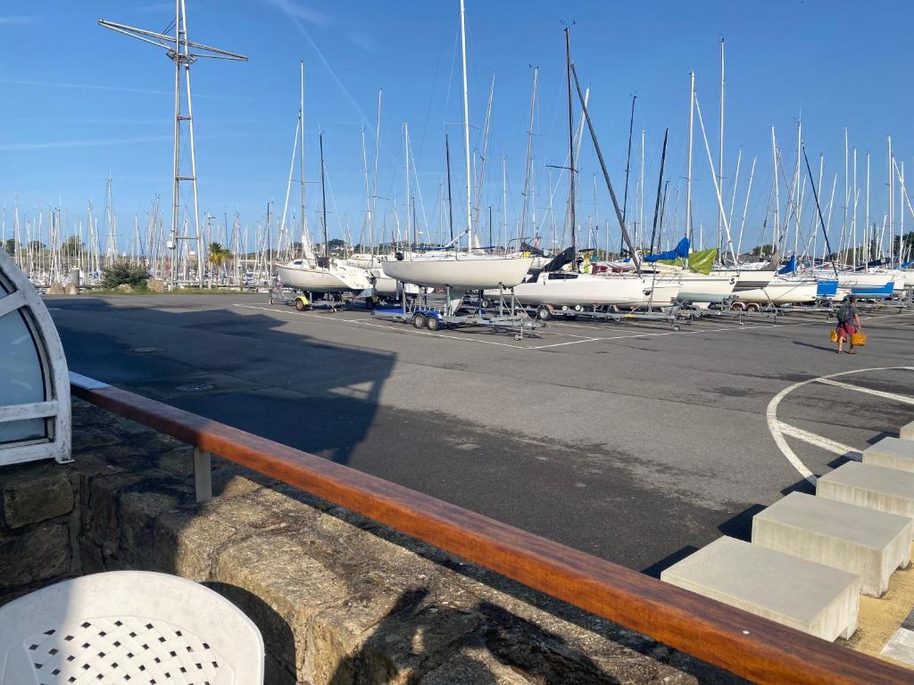Appartement 3 pièces de 52 m2 face au port du Crouesty avec terrasse de 18 m2 photo 3