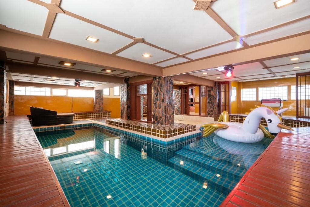 Orchid Pool Villa Phuket photo 1