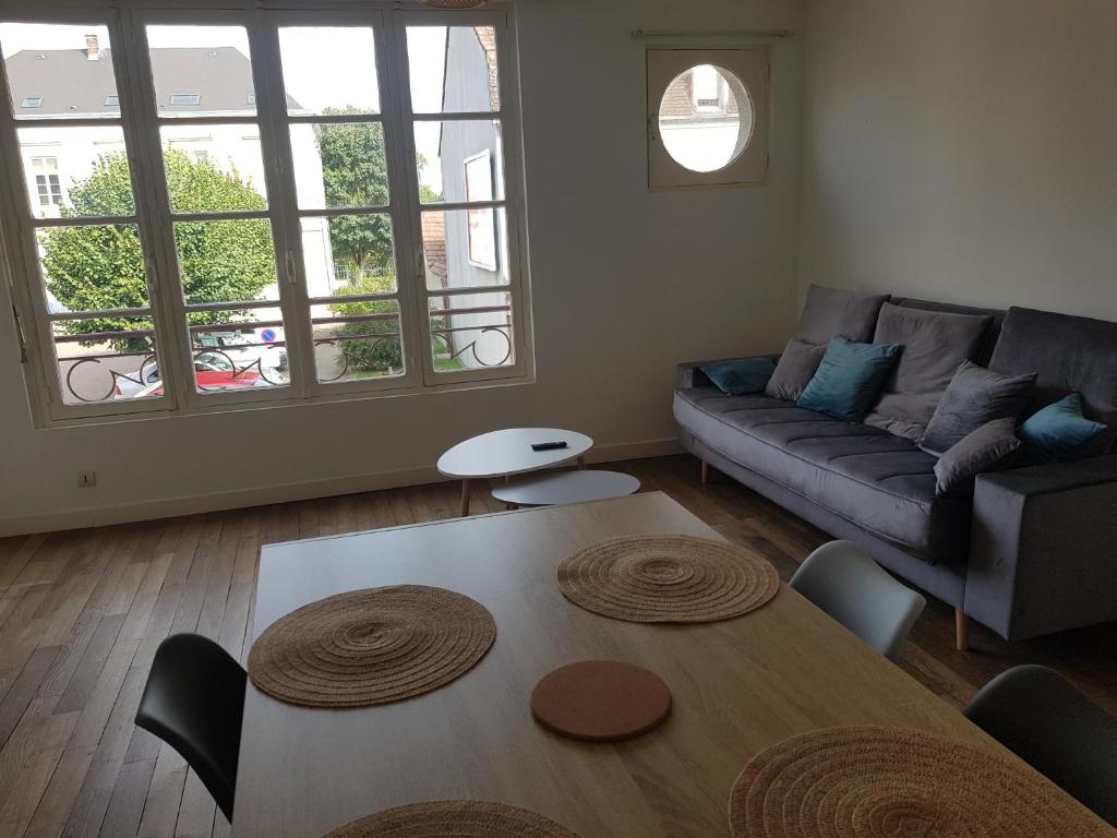 Appartement centre d Arcis photo 4